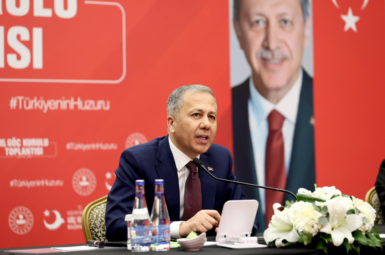 Bakan Yerlikaya: Ankara’daki uçak kazasında 408 personel görev yaptı