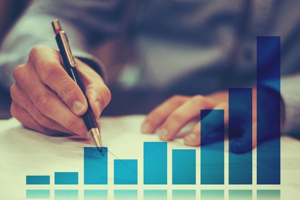 Fed'in şahin sinyalleriyle dolar endeksi iki haftanın zirvesine çıktı