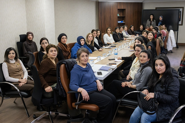 Diyarbakır Büyükşehir Belediyesi Kadın Meclisi, ikinci dönem toplantısını yaptı