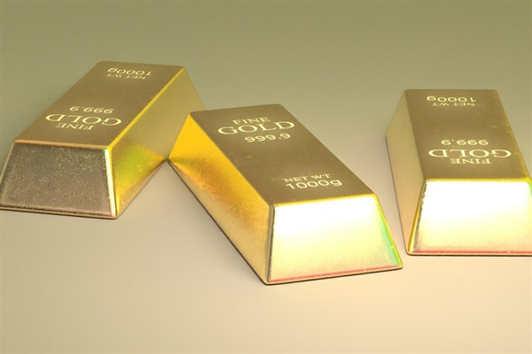 Ons altın 5200 direncini test etmeye devam ediyor