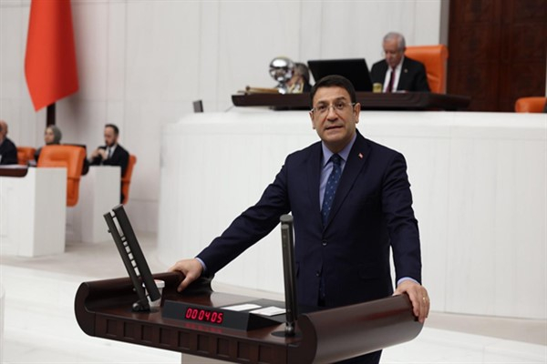 Şahin: Emniyet mensuplarının çalışma koşulları ve intihar vakaları endişe verici