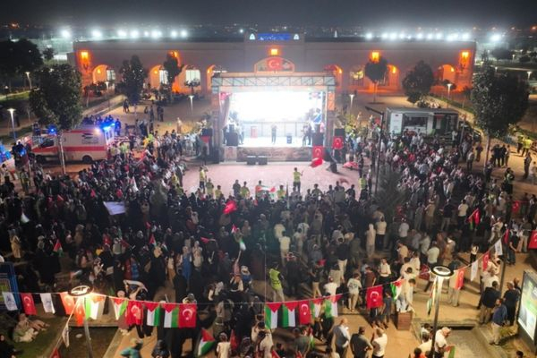Şanlıurfa’da Filistin konvoyuna destek