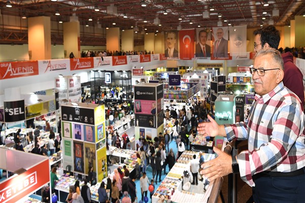 5. Kayseri Kitap Fuarı’nı 935 bin 638 kişi ziyaret etti