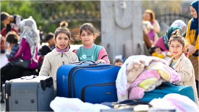 57 Suriyeli daha Esenyurt'tan ülkelerine döndü