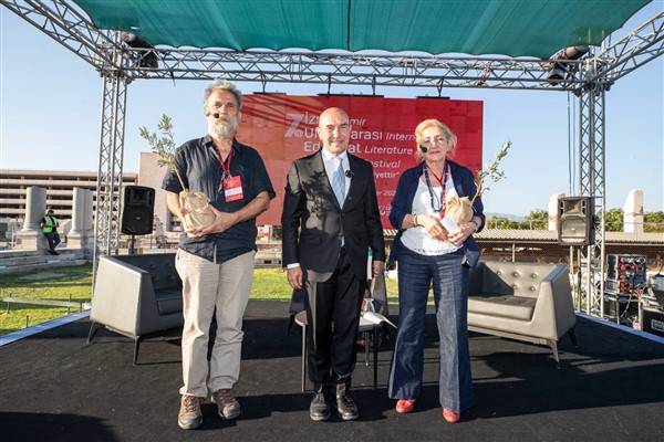 7. Uluslararası İzmir Edebiyat Festivali başladı