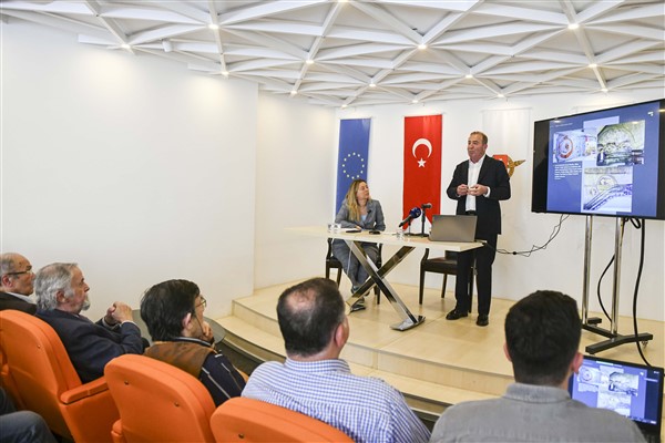 ABB'den “Başkent Oluşunun 100. Yılında Ankara'nın Kültürel Mirası' söyleşisi