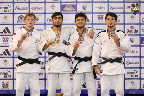 Abdullah Berkin Özcan'dan bronz madalya