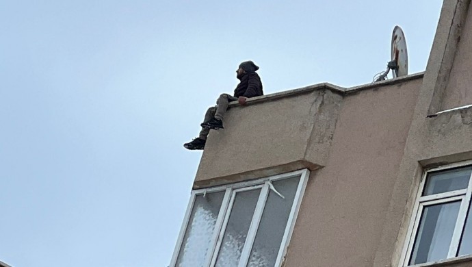 'Açım' diyerek yaşamına son vermek istedi