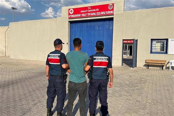 Afyonkarahisar'da aranan 1 şahıs yakalandı