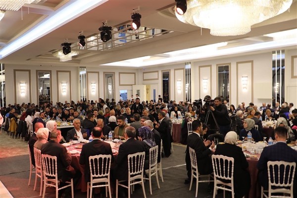 Afyonkarahisar'da ‘Geçmişten Günümüze Vefa İftarı’ düzenlendi