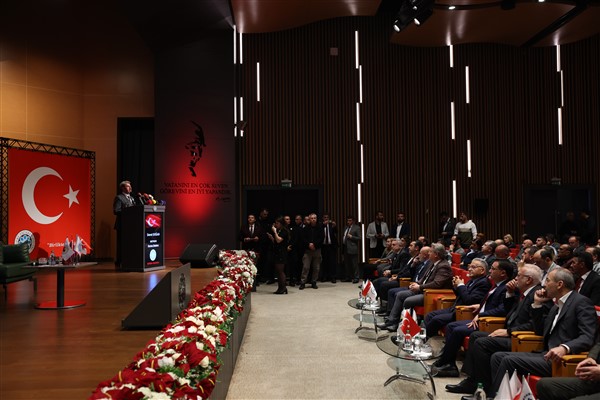 AK Partili Elitaş ve Başkan Büyükkılıç, mobilya sektörü temsilcileri ile buluştu