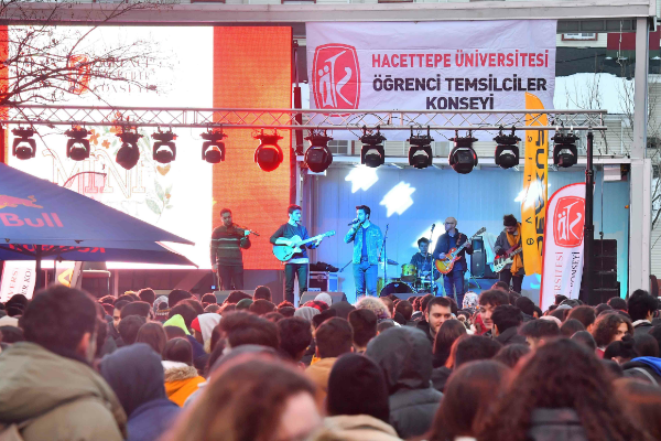AKK Gençlik meclisi ve Hacettepe Üniversitesi'nden gençlik festivali 