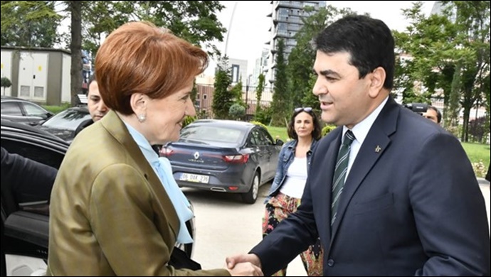 Akşener, Gültekin Uysal'ı ziyaret etti