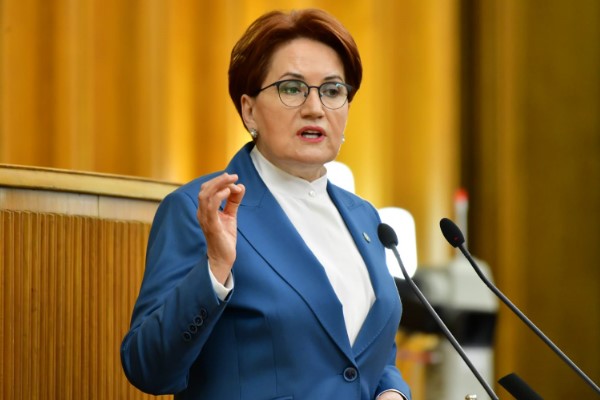 Akşener: “Memleketin geleceğiyle oynadıkları kumarın sınırı yok”