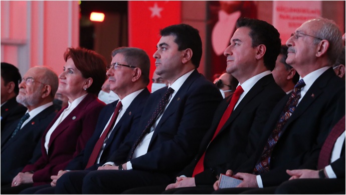 Altı Genel Başkan “Yarının Türkiye’si” İçin Güçlendirilmiş Parlamenter Sistem’i İmzaladı