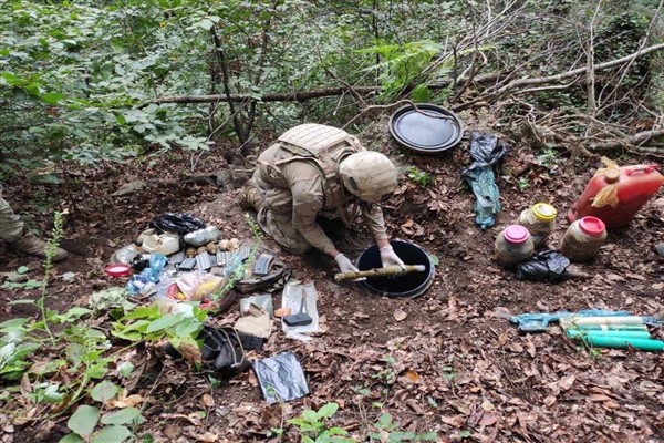 Amanoslar'da PKK'ya ait çok sayıda mühimmat ele geçirildi