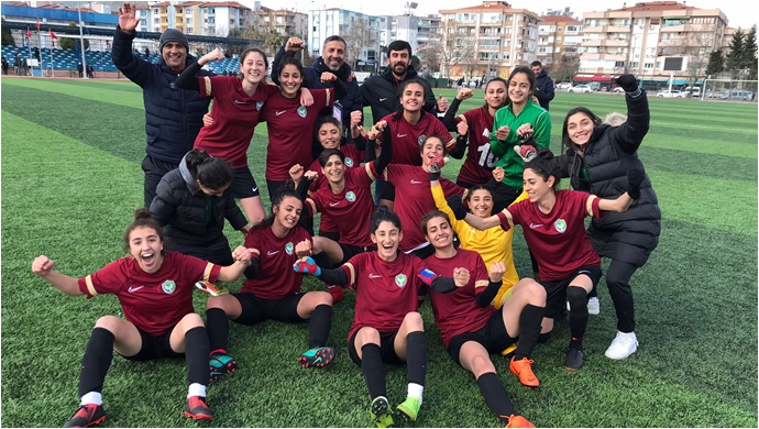 Amedspor’un kadın takımı İzmir ekibini mağlup etti