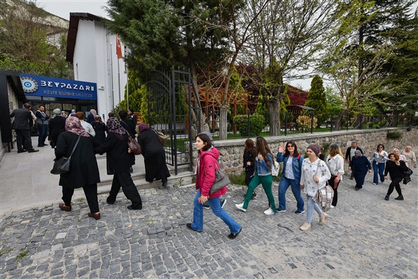 Ankara Büyükşehir’in yerel ekonomiyi canlandıran kent gezileri devam ediyor