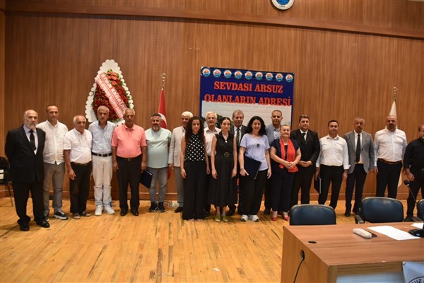 Arsuz Turizm ve Kültür Derneği'nden Başkan Büyükerşen'e teşekkür 
