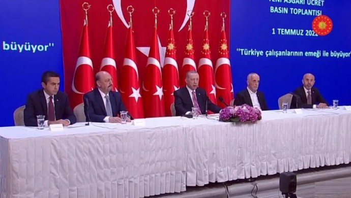 Asgari ücret 5 bin 500 TL oldu