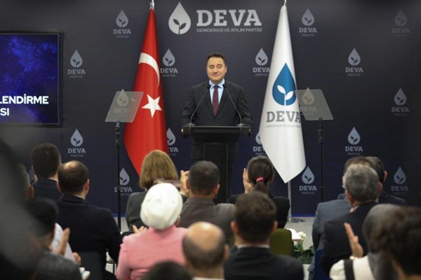 Babacan: “İktidar, milletin hak ve özgürlüklerine savaş açmış”