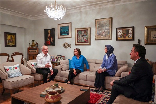 Babacan ve Kılıçdaroğlu, mutfakta ekonomiyi masaya yatırdı