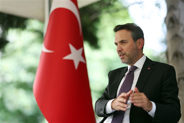 Bakan Bayraktar, İstanbul Maden İhracatçıları Birliği’nin yönetim kurulu ile görüştü 