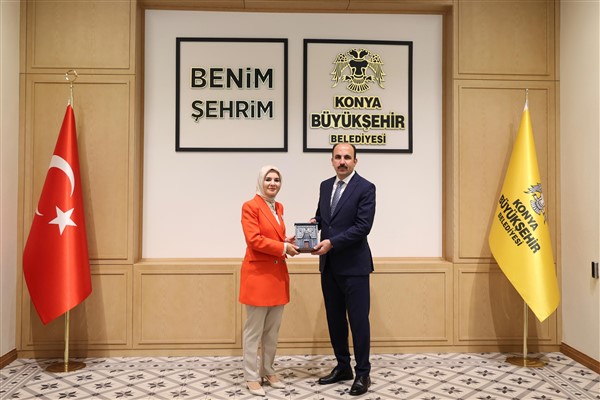 Bakan Göktaş'tan Başkan Altay'a ziyaret