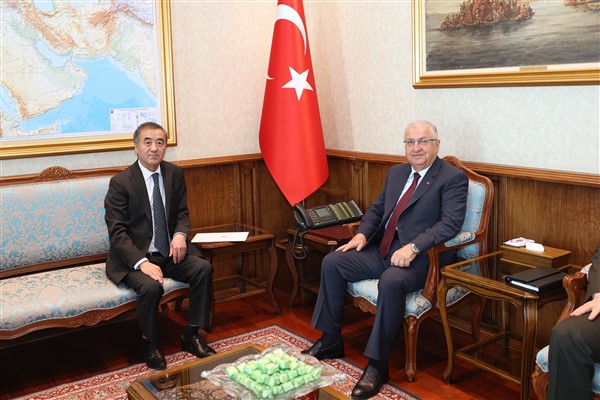 Bakan Güler, Moğolistan’ın Ankara Büyükelçisi Gombosuren’i kabul etti