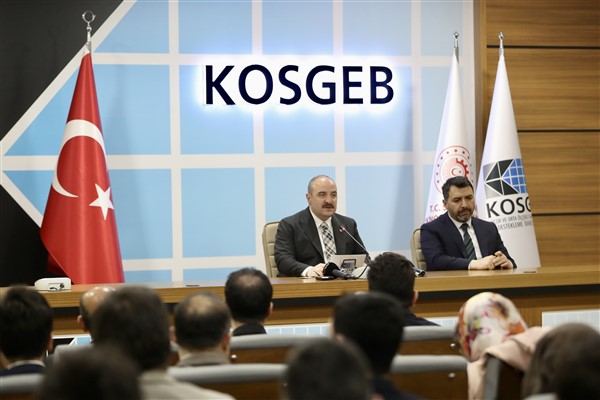 Bakan Varank: 