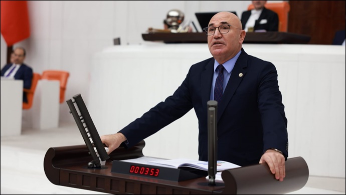 Bakan Yumaklı'dan Tanal'a yanıt:“Çiftçi memnun”
