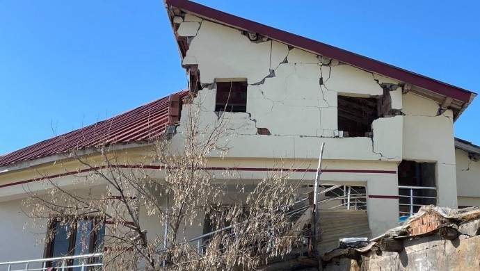 Bakanlığın ilk hasar tespit raporu: 33 bin 143 bina ağır hasarlı
