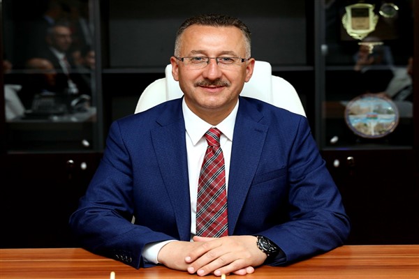 Bakşan Işıksu’ya muhtarlardan teşekkür
