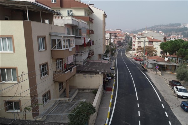 Balıkesir Hastane ile Baruthane Caddesi asfalt çalışmaları sürdürülüyor