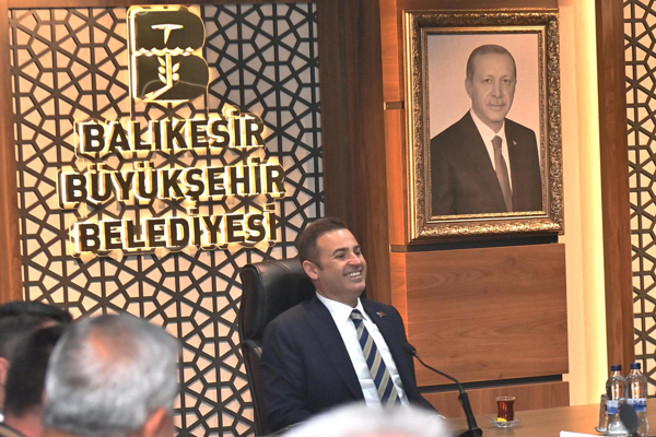 Başkan Akın: Muhtarlarımız ve köylerimiz en değerlilerimiz 