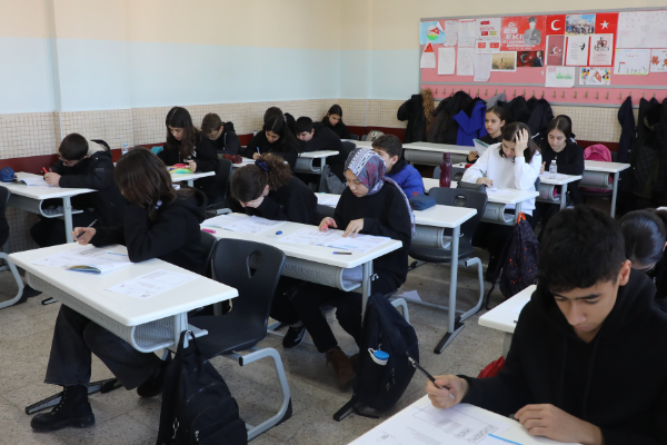 Başkan Altay: ''86 binden fazla öğrencimize yönelik sınavlar düzenlenmeye devam ediyoruz''