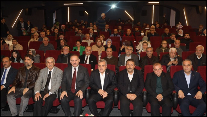 Başkan Beyazgül,Mevlana'yı anma programına katıldı