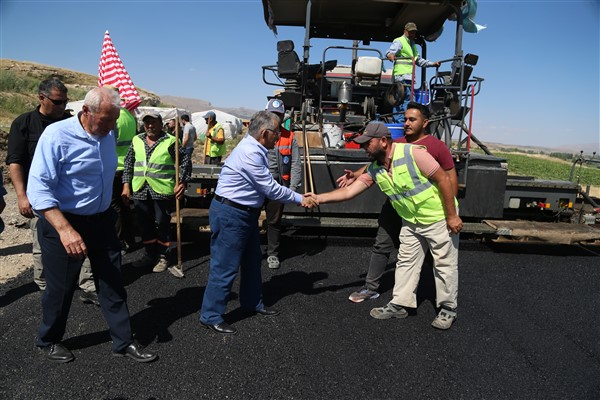 Başkan Büyükkılıç’tan 150 milyon liralık yol yatırımına inceleme