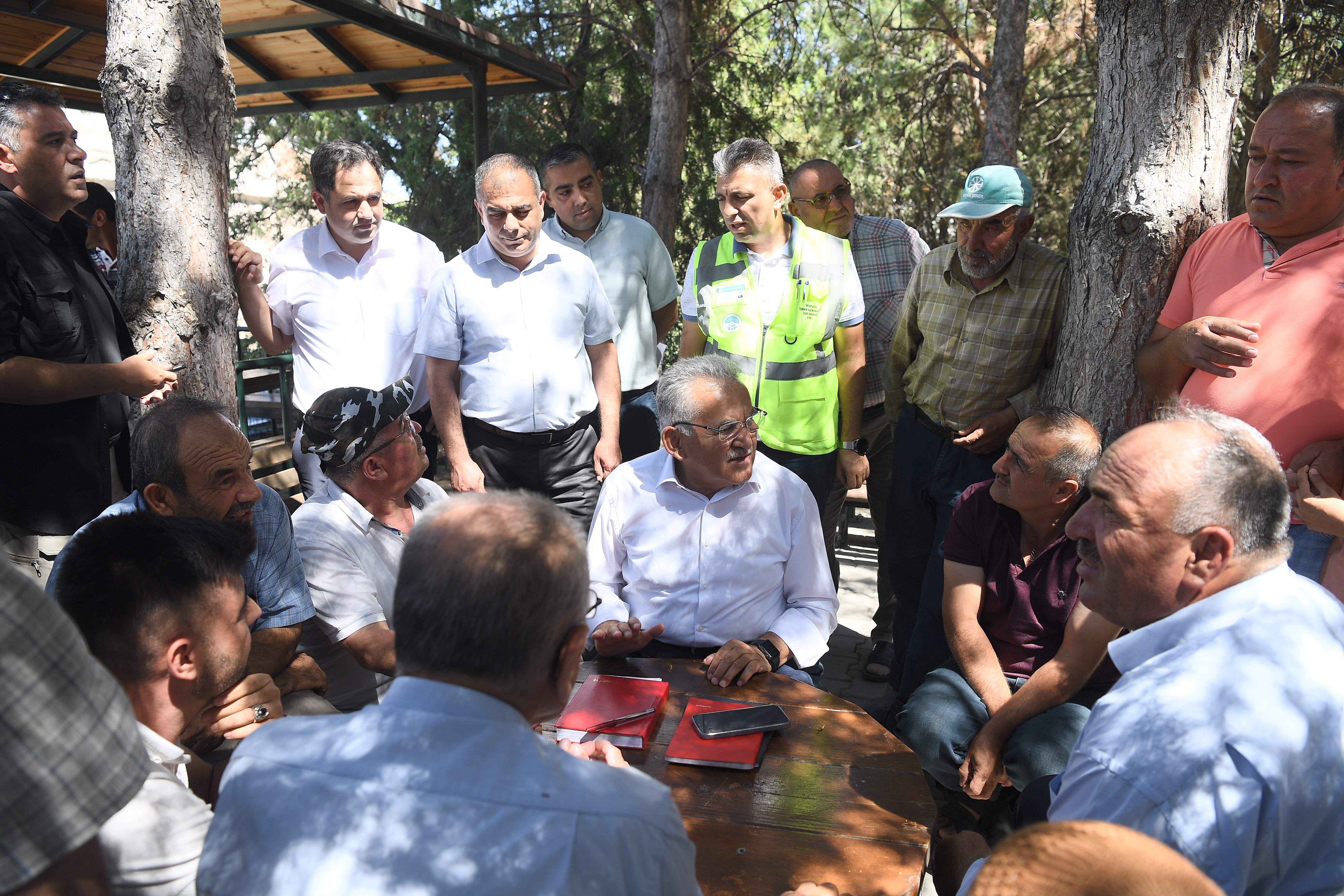 Başkan Büyükkılıç, Yemliha Mahallesi sakinleriyle bir araya geldi