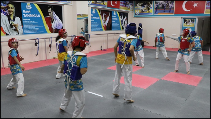 Başkan Canpolat'ın Yatırımlarıyla Sporcu Nesil Yetişiyor