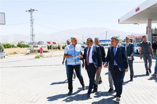 Başkan Gürkan, İkizce’de altyapı çalışmalarını inceledi