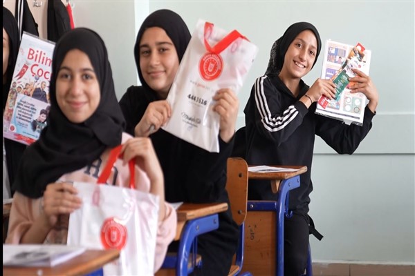 Başkan Işık'tan çocuklara, özel TÜBİTAK dergisi
