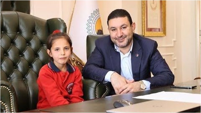 Başkan Özyavuz: Makamını Küçük Cansu'ya Devretti-(VİDEO)