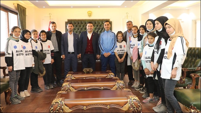 Başkan Özyavuz'dan Eğitim-Öğretim yılı mesajı