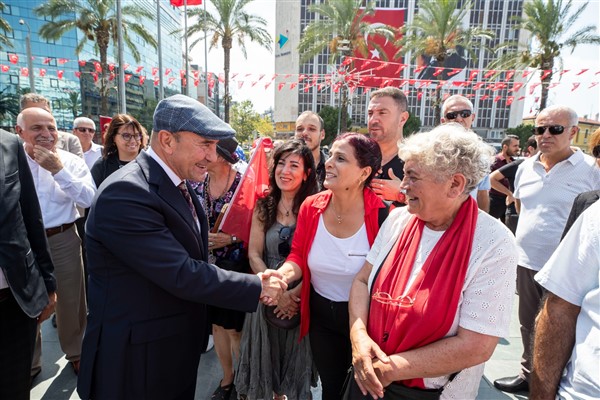 Başkan Soyer: “Hayaletler düzenini delip geçeceğiz”