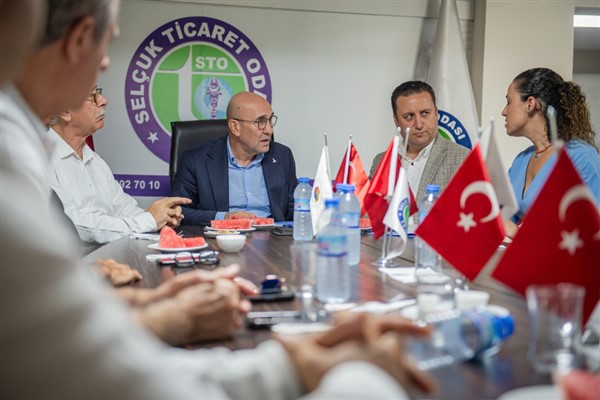 Başkan Tunç Soyer Selçuk’ta büyükşehirin çalışmalarını anlattı