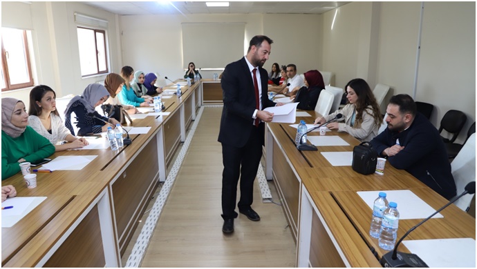 Bebeğe İlk Eli Değen Ebeler Eğitime Alındı-(VİDEO)