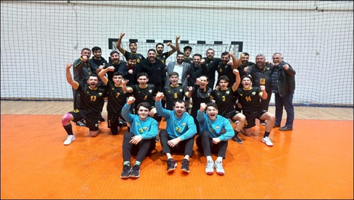 Belediyespor hentbolda 1. Lige yükseldi