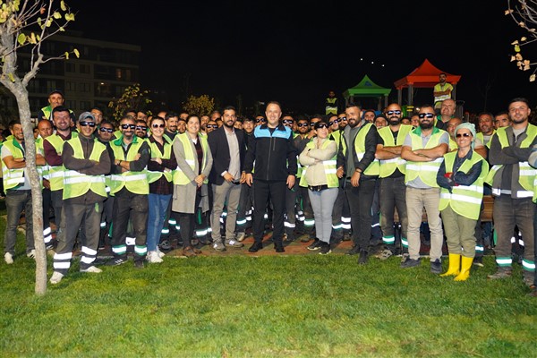 Beylikdüzü'nde 5 dönümlük park 47 saatte tamamlandı 