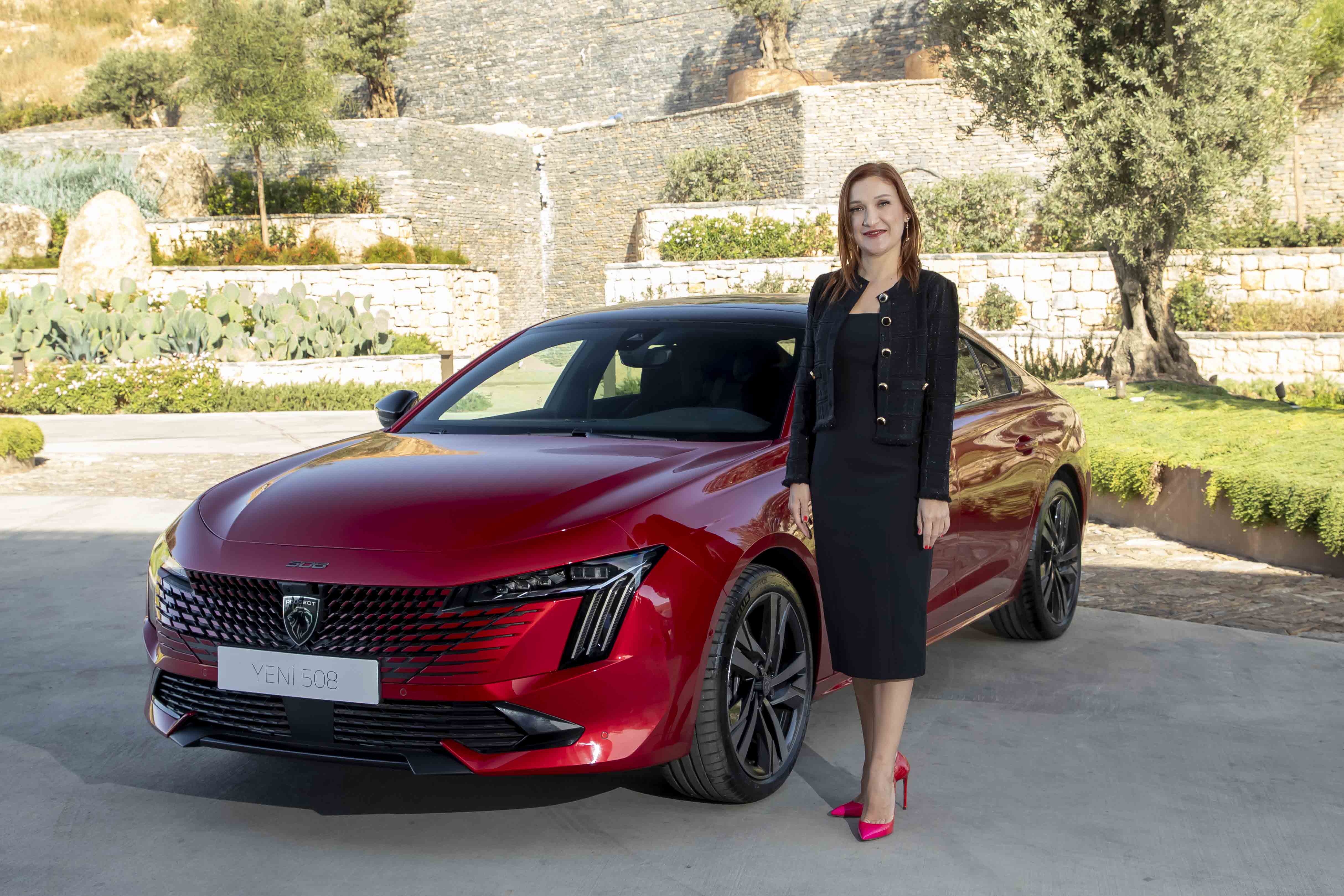 Binek otomobilde yılın en başarılı müşteri markası Peugeot Türkiye